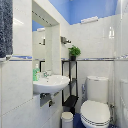 Апартаменты Cetral And Cozy In Bairro Alto Лиссабон